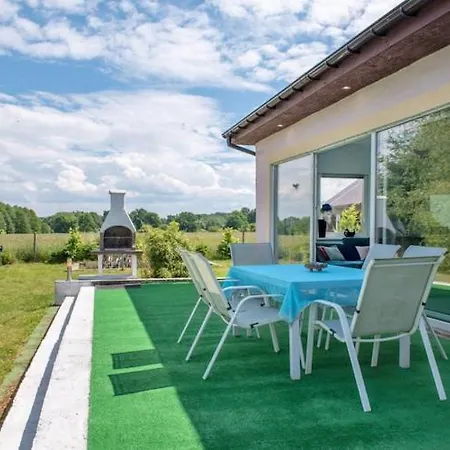 Casa vacanze Luxurious With Swimming Pool Krzemienna (West Pomeranian)