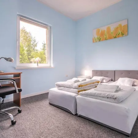 Luxurious With Swimming Pool Casa vacanze Krzemienna (West Pomeranian)