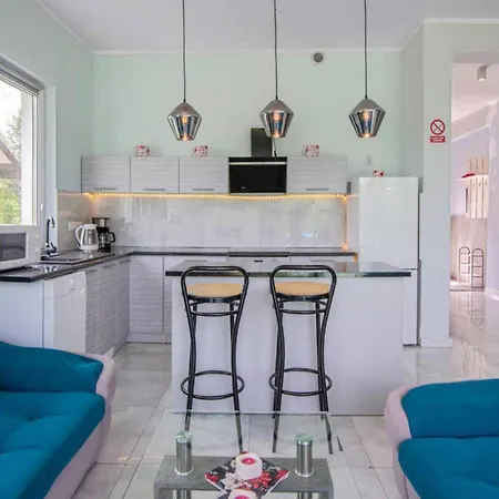 Casa vacanze Luxurious With Swimming Pool Krzemienna (West Pomeranian)