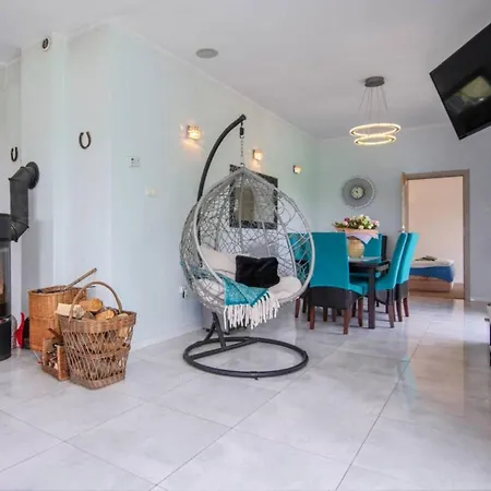Luxurious With Swimming Pool Casa vacanze