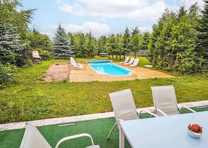 Luxurious With Swimming Pool Krzemienna (West Pomeranian)