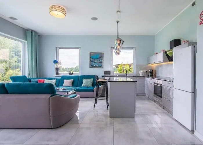 Holiday home Luxurious With Swimming Pool Krzemienna (West Pomeranian)