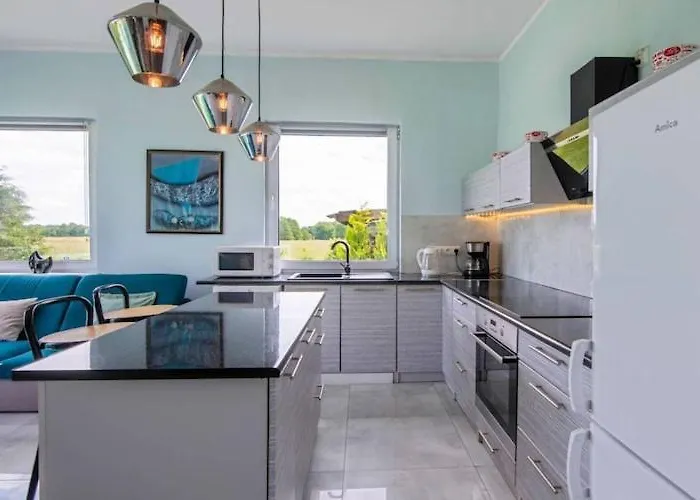 Luxurious With Swimming Pool Holiday home *