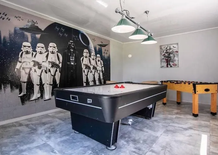 Luxurious With Swimming Pool Krzemienna (West Pomeranian)