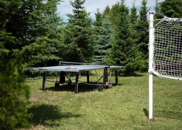 Luxurious With Swimming Pool Holiday home Krzemienna (West Pomeranian)